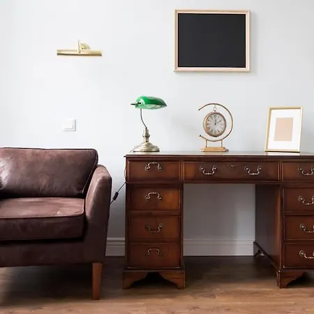 Luxury Designer Period In Old Town By The Presidential Palace Appartement Bratislava