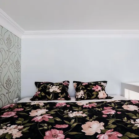 Appartement Luxury Designer Period In Old Town By The Presidential Palace