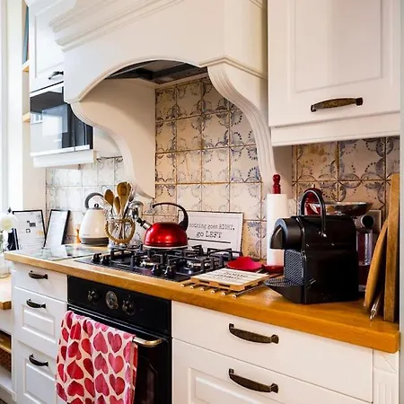 Luxury Designer Period In Old Town By The Presidential Palace * Bratislava