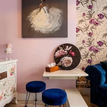 Apartman Luxury Designer Period In Old Town By The Presidential Palace